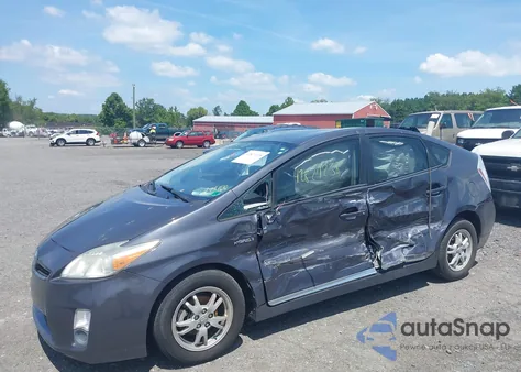 2011 Toyota Prius Three из США, поврежденный, VIN JTDKN3DU1B0273170